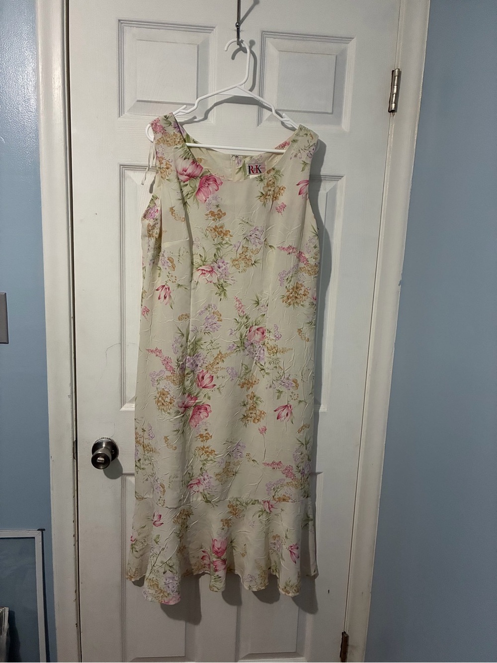 RK Floral Sleeveless Maxi Dress in Light Green and Pink